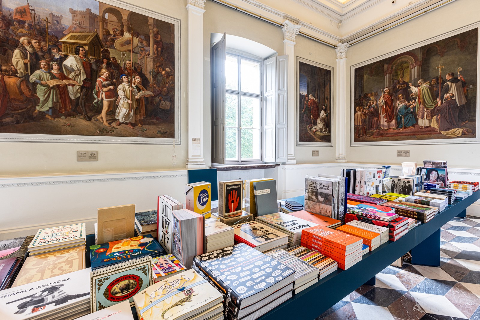 Art of Books Culture at the Castle