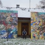 Michael Rittstein in front of his studio in Brnířov, photo Zdeněk Zrůst