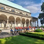 Koncert Hudby Hradní stráže v Královské zahradě