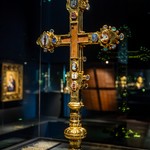 Fragments of Memory: The Treasury of St. Vitus Cathedral in the Mirror of Contemporary Art
