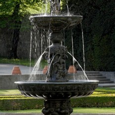 Královská zahrada: Zpívající fontána