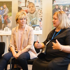 Eva Pavlová se zúčastnila Konference rané péče a slavnostního setkání u příležitosti Světového dne Červeného kříže v Senátu