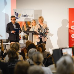 Eva Pavlová se zúčastnila Konference rané péče a slavnostního setkání u příležitosti Světového dne Červeného kříže v Senátu