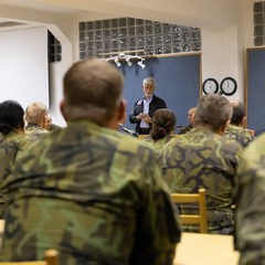 Debata s příslušníky Velitelství pozemních sil AČR, 31.10.2023, foto: Zuzana Bönisch 