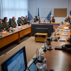 Prezident republiky se spojil s jednotkami zahraničních misí Armády ČR 