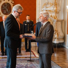 Prezident republiky jmenoval soudce Ústavního soudu