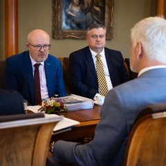 Prezident republiky přijal ministra zdravotnictví Vlastimila Válka, Pražský hrad, 30.4.2024, foto: Zuzana Bönisch
