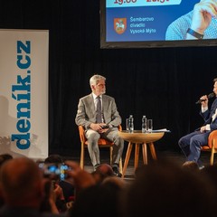 Návštěva prezidenta Petra Pavla a paní Evy Pavlové v Pardubickém kraji, Šemberovo divadlo, Vysoké mýto, 21.5.2024, foto: Tomáš Fongus