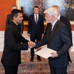 J. E. pan Raveesh Kumar, nový mimořádný a zplnomocněný velvyslanec Indické republiky, nástupní audience velvyslanců, Pražský hrad, 2.7.2024, foto: Tomáš Fongus 