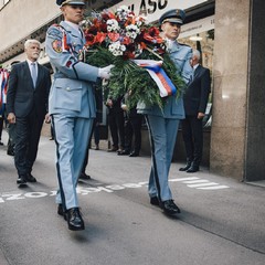 Pietní akt k 56. výročí okupace vojsky Varšavské smlouvy, budova Č. rozhlasu, 21.8.2024, foto: Zuzana Bönisch 