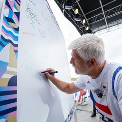 Prezident republiky a paní Eva Pavlová navštívili olympijský festival v Mostě, jezero Most, 2.8.2024, foto: Tomáš Fongus