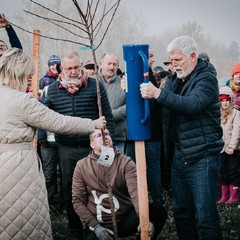 Prezident republiky a paní Eva Pavlová se zúčastnili výsadby Aleje svobody, 9.11.2024, foto: Zuzana Bönisch