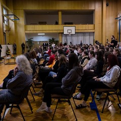 Prezident republiky a paní Eva Pavlová na návštěvě Znojma, debata se studenty, 12.11.2024, foto: Zuzana Bönisch