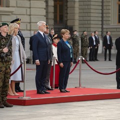 Státní návštěva prezidenta republiky a paní Evy Pavlové ve Švýcarsku, Spolkové náměstí, Bern, 6.11.2024, foto: Tomáš Fongus