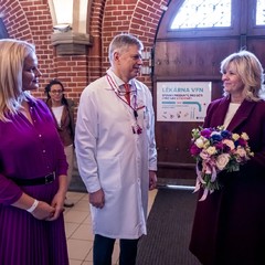 Předání simulátoru neonatální péče PAUL, Zemská porodnice u svatého Apolináře, Praha, 10.1.2025, foto: Nedoklubko z. s.