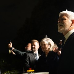 Prezident republiky a paní Eva Pavlová se zúčastnili rozsvěcení Paprsku míru, Villa Richter, 8.5.2025, foto: Zuzana Bönisch