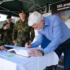 Návštěva Moravskoslezského kraje, 53. pluk průzkumu a elektronického boje, Opava, 27.5.2025, foto: Tomáš Fongus