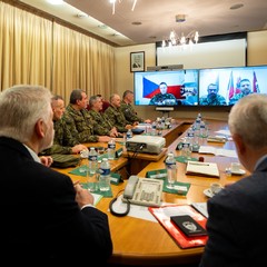 Spojení s jednotkami zahraničních misí, Generální štáb, 17.12.2025, foto: Petr Dohnal