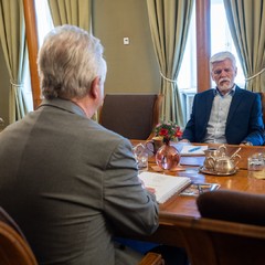 Prezident republiky přijal na Pražském hradě ministra obrany Jaromíra Zůnu