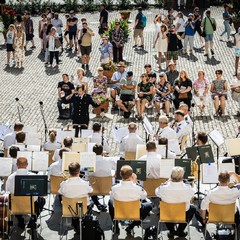 Pražský hrad zve na léto plné kultury. Program zavede návštěvníky do zahrad i katedrály