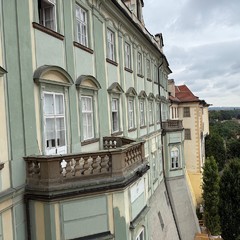 Opravy se dočkají také balkóny